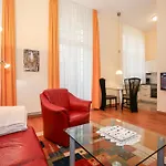 Residenz Unter Den Linden 01 Direkt Am Stadtwald *