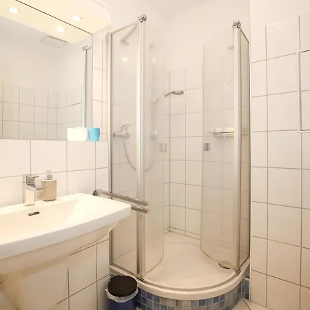 Residenz Unter Den Linden 01 Direkt Am Stadtwald * Ostseebad Kühlungsborn